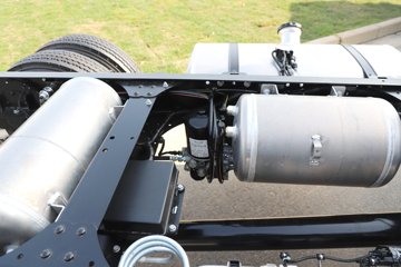 ����Ծ�� ��ԽH500�� 2.5L���� 170���� ��ʿ��8�� ��ɲ 4.2�׵��Ų�դʽ�ῨͼƬ