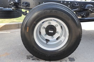 ����Ծ�� ��ԽH500�� 2.5L���� 170���� ��ʿ��8�� ��ɲ 4.2�׵��Ų�դʽ�ῨͼƬ