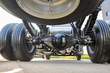 ����Ծ�� ��ԽH500�� 2.5L���� 170���� ��ʿ��8�� ��ɲ 4.2�׵��Ų�դʽ�ῨͼƬ