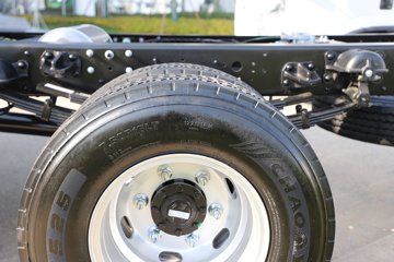 ����Ծ�� ��ԽH500�� 2.5L���� 170���� ��ʿ��8�� ��ɲ 4.2�׵��Ų�դʽ�ῨͼƬ