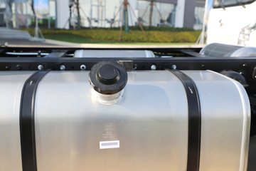 ����Ծ�� ��ԽH500�� 2.5L���� 170���� ��ʿ��8�� ��ɲ 4.2�׵��Ų�դʽ�ῨͼƬ