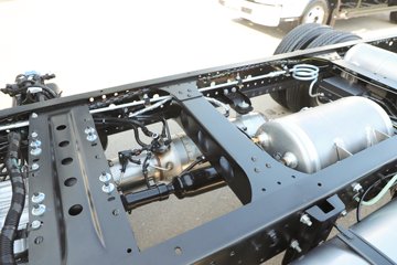 ����Ծ�� ��ԽH500�� 2.5L���� 170���� ��ʿ��8�� ��ɲ 4.2�׵��Ų�դʽ�ῨͼƬ