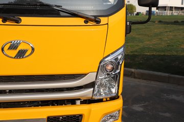 Ծ����ԽC300 ��ֵ�� 142���� ������5�� 3.12��˫����ʽ�ῨͼƬ