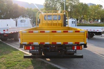 Ծ����ԽC300 ��ֵ�� 142���� ������5�� 3.12��˫����ʽ�ῨͼƬ