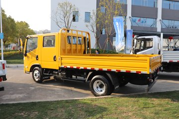 Ծ����ԽC300 ��ֵ�� 142���� ������5�� 3.12��˫����ʽ�ῨͼƬ