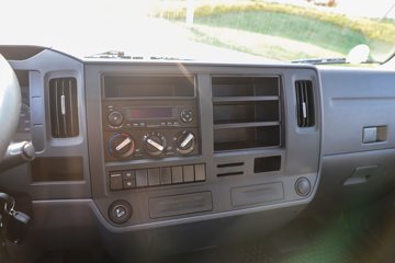 Ծ����ԽC300 ��ֵ�� 142���� ������5�� 3.12��˫����ʽ�ῨͼƬ