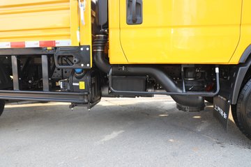 Ծ����ԽC300 ��ֵ�� 142���� ������5�� 3.12��˫����ʽ�ῨͼƬ