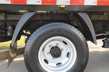 Ծ����ԽC300 ��ֵ�� 142���� ������5�� 3.12��˫����ʽ�ῨͼƬ