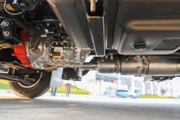 Ծ����ԽC300 ��ֵ�� 142���� ������5�� 3.12��˫����ʽ�ῨͼƬ