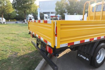 Ծ����ԽC300 ��ֵ�� 142���� ������5�� 3.12��˫����ʽ�ῨͼƬ