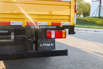 Ծ����ԽC300 ��ֵ�� 142���� ������5�� 3.12��˫����ʽ�ῨͼƬ