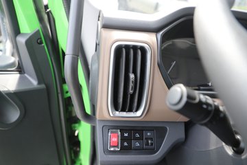 ����Ծ��������EH5 4X2 4�׵��Ŵ��綯��ж�� ����ʱ��140.95kWhͼƬ