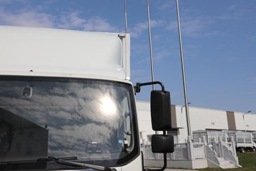����Ծ������T1 ��װ�� 4.17�׵��Ŵ��綯��ʽ�Ῠ ����ʱ��120.27kWhͼƬ