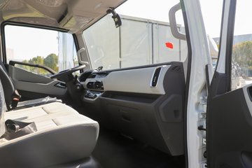 ����Ծ������T1 ��װ�� 4.17�׵��Ŵ��綯��ʽ�Ῠ ����ʱ��120.27kWhͼƬ