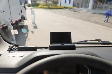 ����Ծ������T1 ��װ�� 4.17�׵��Ŵ��綯��ʽ�Ῠ ����ʱ��120.27kWhͼƬ