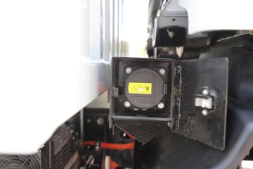 ����Ծ������T1 ��װ�� 4.17�׵��Ŵ��綯��ʽ�Ῠ ����ʱ��120.27kWhͼƬ