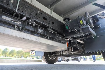 ����Ծ������T1 ��װ�� 4.17�׵��Ŵ��綯��ʽ�Ῠ ����ʱ��120.27kWhͼƬ