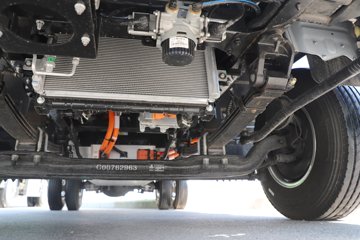 ����Ծ������T1 ��װ�� 4.17�׵��Ŵ��綯��ʽ�Ῠ ����ʱ��120.27kWhͼƬ