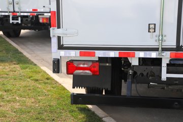 ����Ծ������T1 ��װ�� 4.17�׵��Ŵ��綯��ʽ�Ῠ ����ʱ��120.27kWhͼƬ