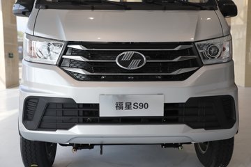 ����Ծ������S90 1.6L���� 123���� ����5�� Һɲ 3.05�׵�������΢��ͼƬ