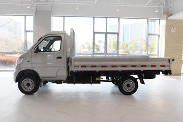 ����Ծ������S90 1.6L���� 123���� ����5�� Һɲ 3.05�׵�������΢��ͼƬ