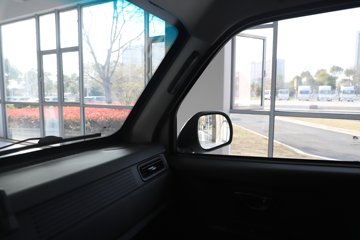 ����Ծ������S90 1.6L���� 123���� ����5�� Һɲ 3.05�׵�������΢��ͼƬ