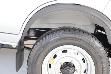 ����Ծ������S90 1.6L���� 123���� ����5�� Һɲ 3.05�׵�������΢��ͼƬ