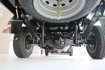 ����Ծ������S90 1.6L���� 123���� ����5�� Һɲ 3.05�׵�������΢��ͼƬ