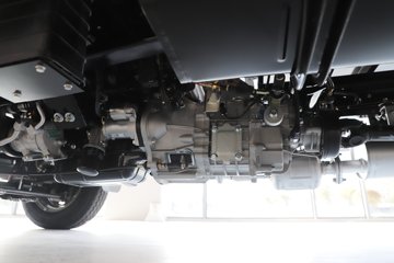 ����Ծ������S90 1.6L���� 123���� ����5�� Һɲ 3.05�׵�������΢��ͼƬ