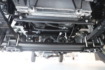 ����Ծ������S90 1.6L���� 123���� ����5�� Һɲ 3.05�׵�������΢��ͼƬ