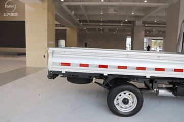 ����Ծ������S90 1.6L���� 123���� ����5�� Һɲ 3.05�׵�������΢��ͼƬ