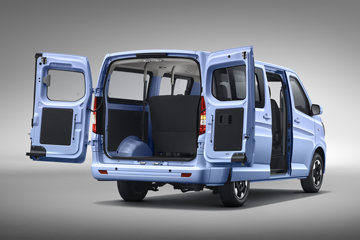 �������� ���EM80 2026�� ��Ӣ�� 7�� �Կ��� ���綯��� ������50.715kWhͼƬ