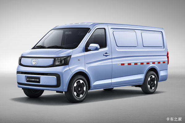 长安凯程 睿行EM80 2026款 标准型 2座 背掀门 纯电动封闭货车 金钟罩50.715kWh