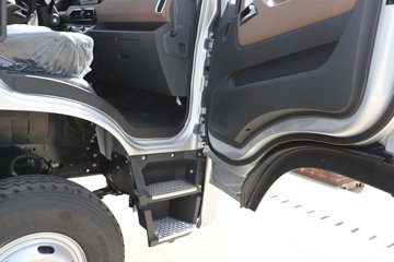 ����Ծ����ԽH500 2.5L���� 160���� ��ʿ��8�� 4.17�׵�����ʽ�ῨͼƬ