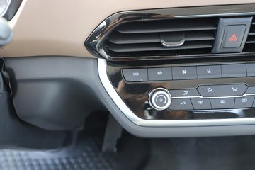 ����Ծ����ԽH500 2.5L���� 160���� ��ʿ��8�� 4.17�׵�����ʽ�ῨͼƬ