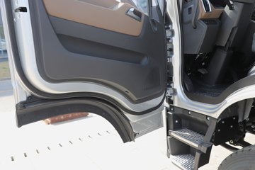����Ծ����ԽH500 2.5L���� 160���� ��ʿ��8�� 4.17�׵�����ʽ�ῨͼƬ