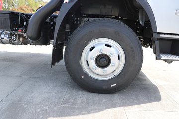 ����Ծ����ԽH500 2.5L���� 160���� ��ʿ��8�� 4.17�׵�����ʽ�ῨͼƬ