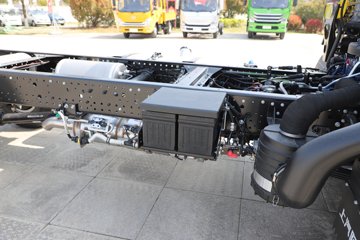 ����Ծ����ԽH500 2.5L���� 160���� ��ʿ��8�� 4.17�׵�����ʽ�ῨͼƬ