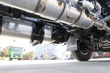 ����Ծ����ԽH500 2.5L���� 160���� ��ʿ��8�� 4.17�׵�����ʽ�ῨͼƬ