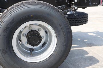 ����Ծ����ԽH500 2.5L���� 160���� ��ʿ��8�� 4.17�׵�����ʽ�ῨͼƬ