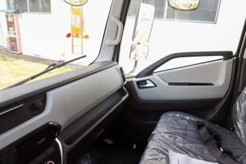 ����Ծ�� ����T1 ��װ�� ��ɲ 4.2�׵��Ŵ��綯��դʽ�Ῠ ����ʱ��140.41kWhͼƬ