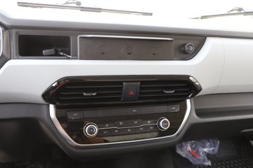 ����Ծ�� ����T1 ��װ�� ��ɲ 4.2�׵��Ŵ��綯��դʽ�Ῠ ����ʱ��140.41kWhͼƬ
