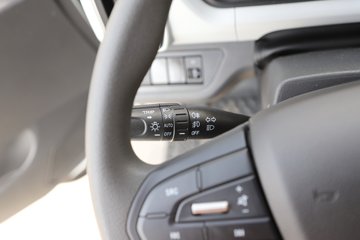����Ծ�� ����T1 ��װ�� ��ɲ 4.2�׵��Ŵ��綯��դʽ�Ῠ ����ʱ��140.41kWhͼƬ