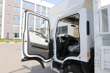 ����Ծ�� ����T1 ��װ�� ��ɲ 4.2�׵��Ŵ��綯��դʽ�Ῠ ����ʱ��140.41kWhͼƬ