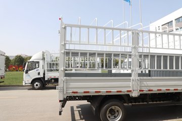 ����Ծ�� ����T1 ��װ�� ��ɲ 4.2�׵��Ŵ��綯��դʽ�Ῠ ����ʱ��140.41kWhͼƬ