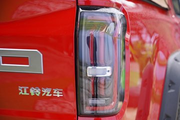 ������ 2026�� ��̽�� ������ 2.5T���� 214���� �Զ����� ����˫��Ƥ��ͼƬ