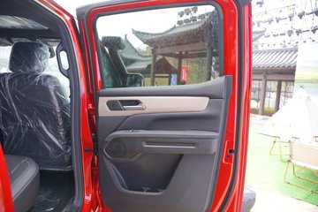 ������ 2026�� ��̽�� ������ 2.5T���� 214���� �Զ����� ����˫��Ƥ��ͼƬ