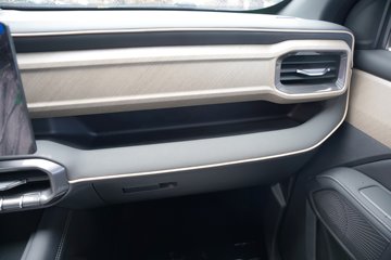 ������ 2026�� ��̽�� ������ 2.5T���� 214���� �Զ����� ����˫��Ƥ��ͼƬ