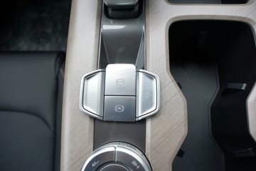 ������ 2026�� ��̽�� ������ 2.5T���� 214���� �Զ����� ����˫��Ƥ��ͼƬ