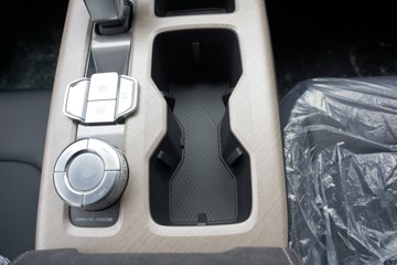 ������ 2026�� ��̽�� ������ 2.5T���� 214���� �Զ����� ����˫��Ƥ��ͼƬ